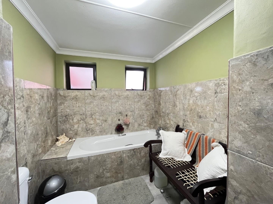 3 Bedroom Property for Sale in Soneike Western Cape